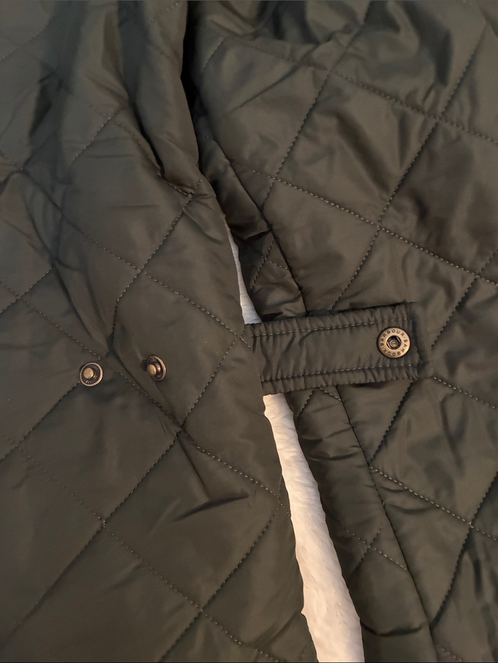 Barbour Dark Green Quilted Lightweight Jacket - Picture 10 of 16